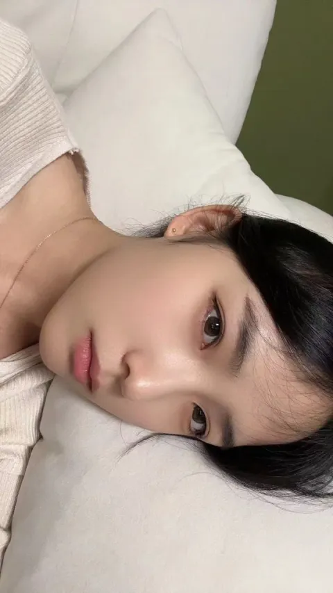E789