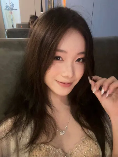 E801