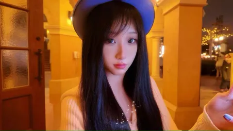 E805