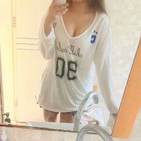 E916