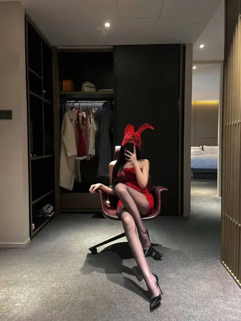 F022
