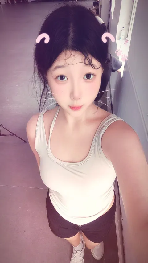 F025