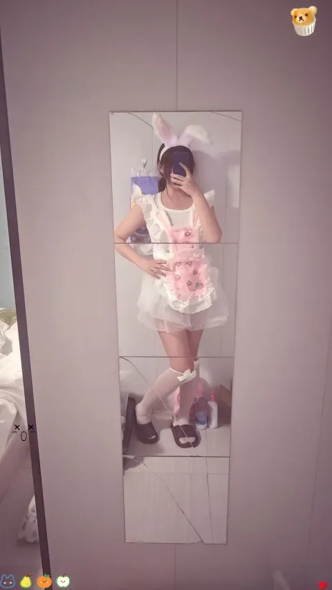 F025