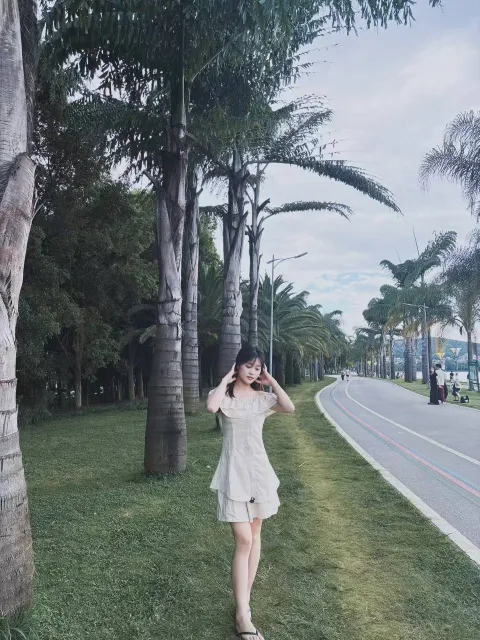 F028