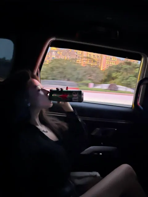 F285
