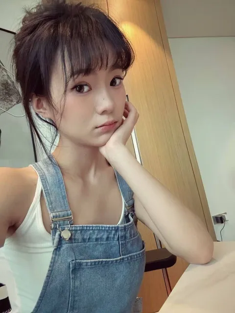 F756