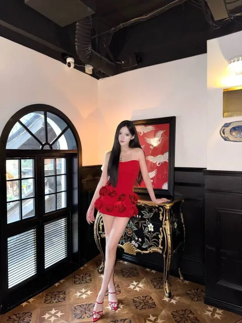 F829
