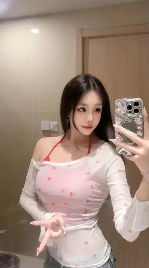 G897