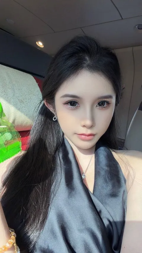 G983