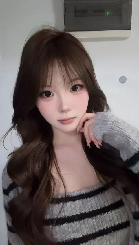 H412