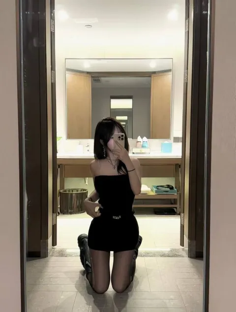 H423