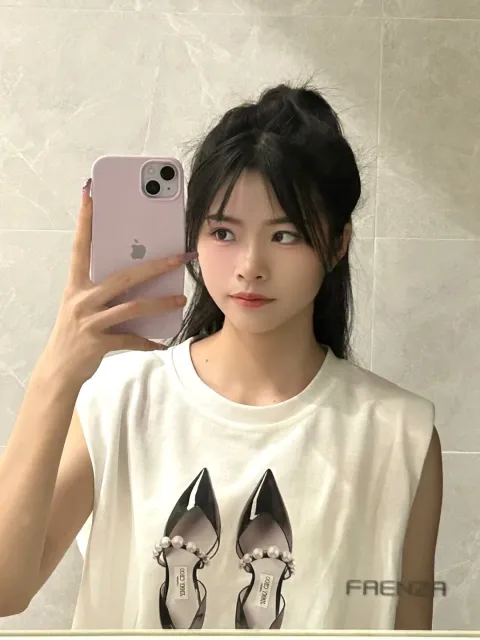 H718