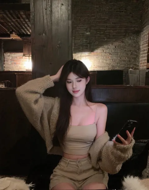 H990