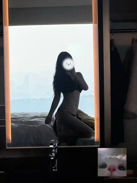 I002