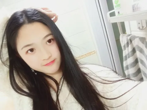 J099