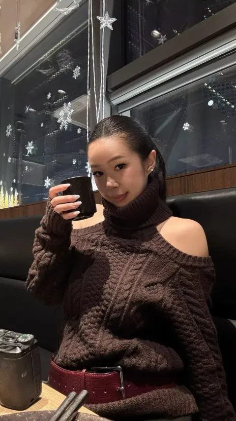 J104
