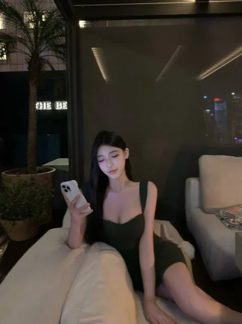 J380