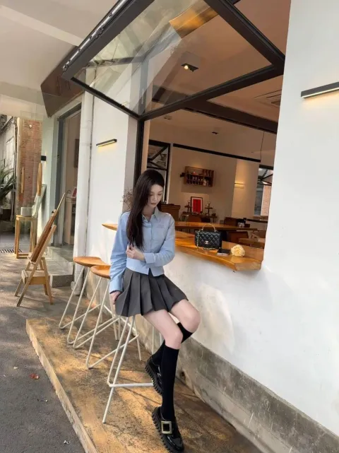 J586