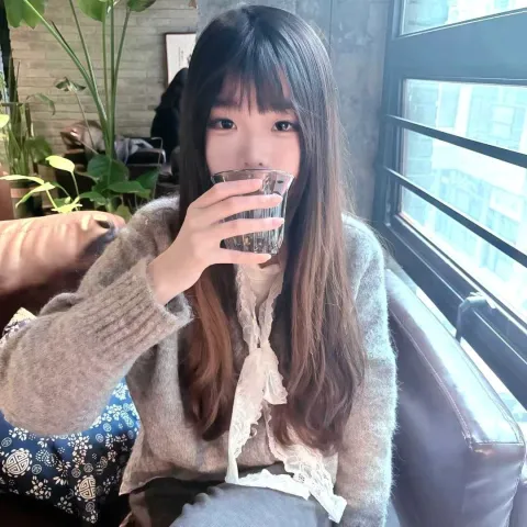 J623