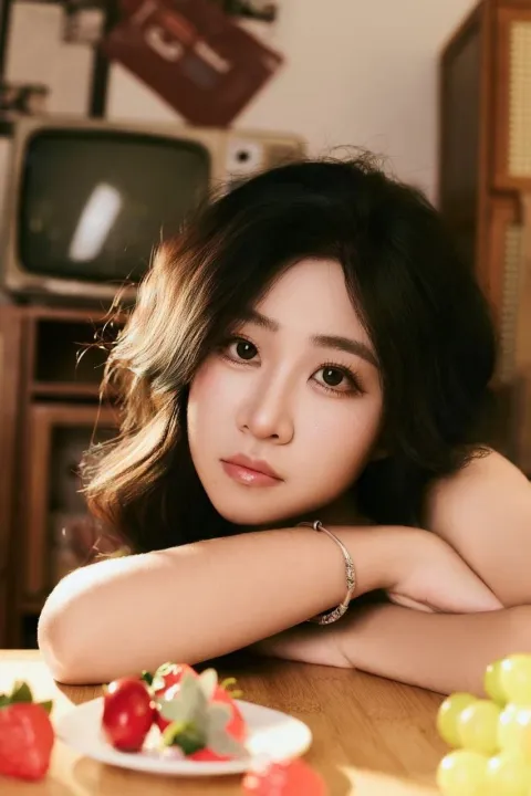 J684