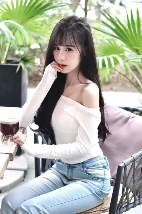 J711