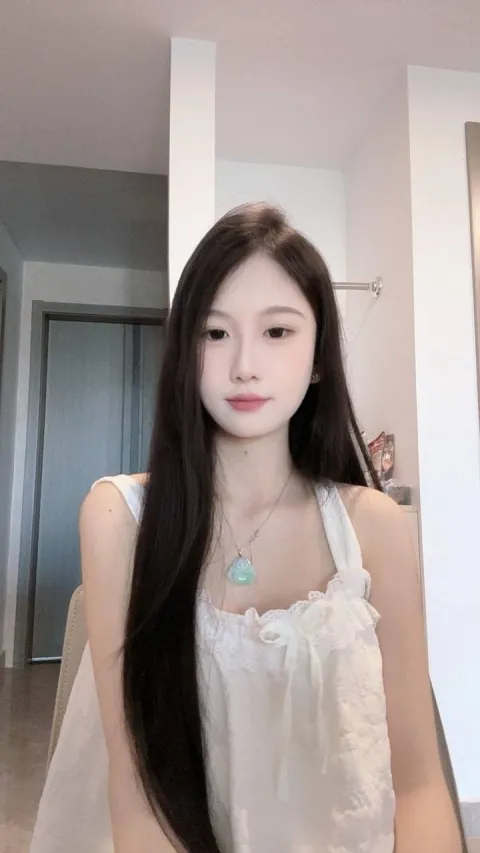 J742