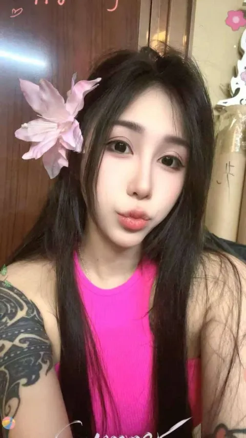 J812