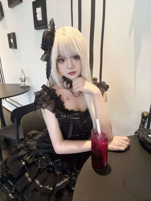 J814