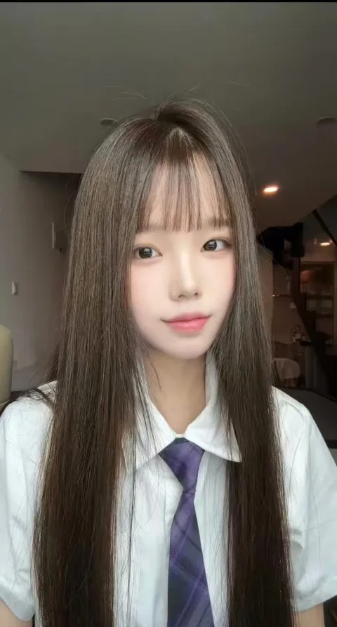 J822
